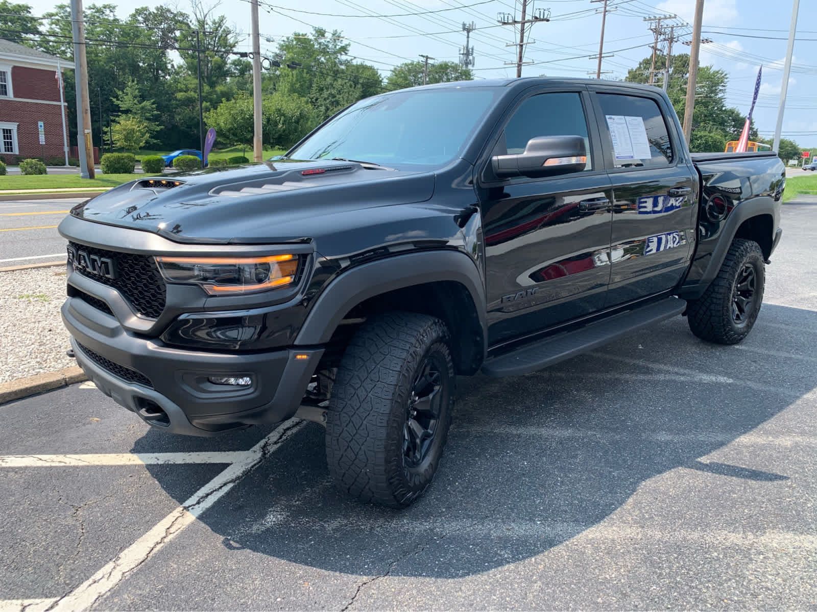 Used 2022 RAM 1500 TRX w/ TRX Level 1 Equipment Group AWD/4WD image 3