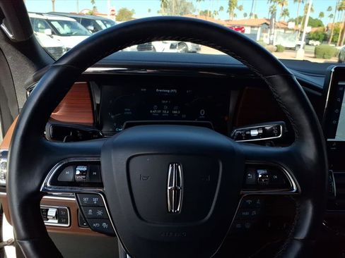 Used 2022 Lincoln Navigator L Reserve image 25