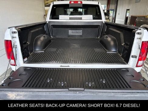 Used 2018 RAM 2500 SLT AWD/4WD image 8