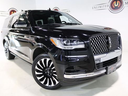 Used 2024 Lincoln Navigator L Black Label AWD/4WD image 8