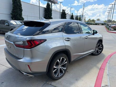 Used 2017 Lexus RX 350 FWD w/ Premium Package image 2
