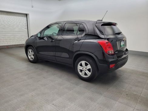 Used 2021 Chevrolet Trax LS w/ Tint and Cruise Package FWD image 3