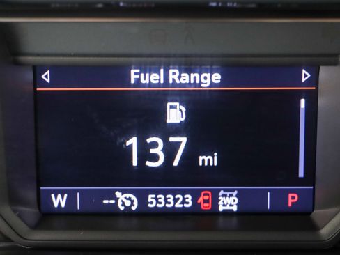 Used 2021 GMC Sierra 2500 AT4 image 17