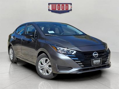 New 2025 Nissan Versa S w/ Trunk Package