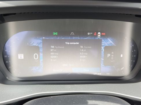 New 2026 Volvo XC40 B5 Ultra w/ Climate Package AWD/4WD image 7