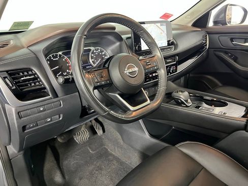 Used 2023 Nissan Rogue SL w/ SL Premium Package image 23