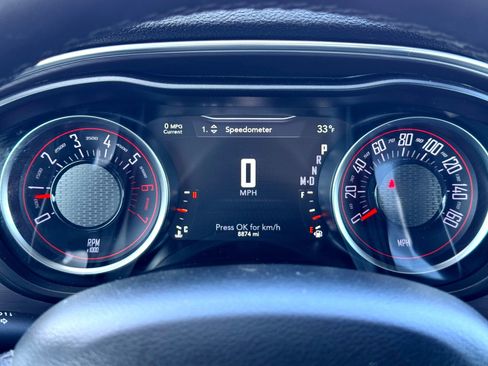 Used 2018 Dodge Challenger R/T image 26