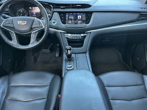 Used 2023 Cadillac XT5 Premium Luxury w/ Technology Package FWD image 16