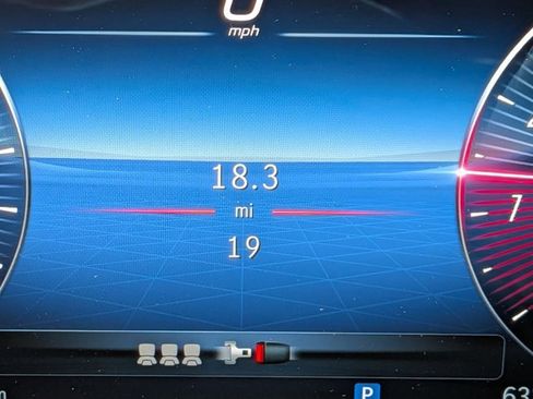 Used 2026 Mercedes-Benz GLA 250 image 10