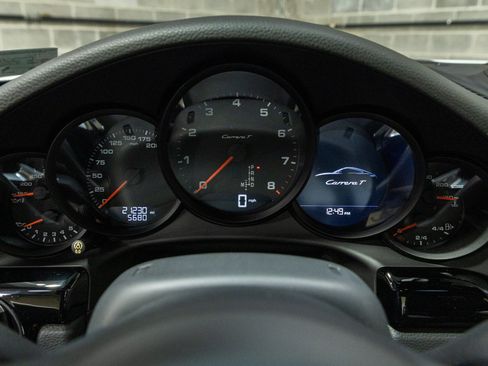 Used 2019 Porsche 911 Carrera T RWD image 44