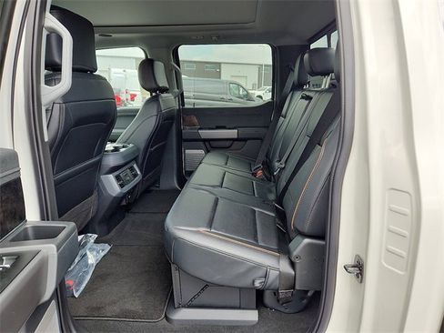 New 2025 Ford F250 Lariat w/ Lariat Ultimate Package image 5