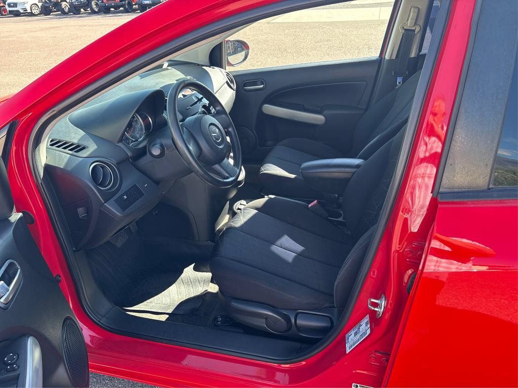 Used 2012 MAZDA MAZDA2 Sport FWD image 9