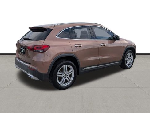 Used 2023 Mercedes-Benz GLA 250 w/ Premium Package image 5