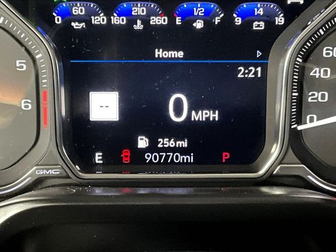 Used 2019 GMC Sierra 1500 Denali w/ Technology Package AWD/4WD image 14