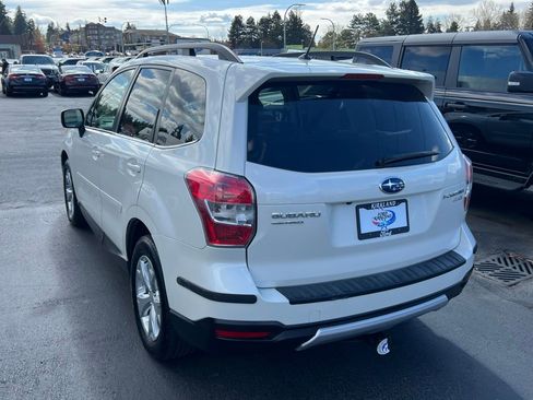 Used 2014 Subaru Forester 2.5i Limited AWD/4WD image 9