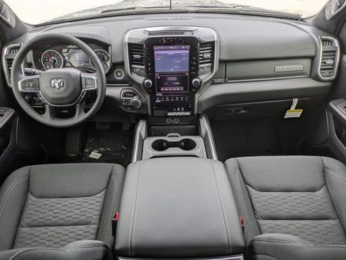 New 2026 RAM 1500 Big Horn AWD/4WD image 15