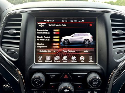 Used 2017 Jeep Grand Cherokee SRT image 6