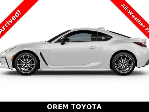 New 2026 Toyota GR86 w/ ALL Weather Mat Package (TMS) RWD image 4