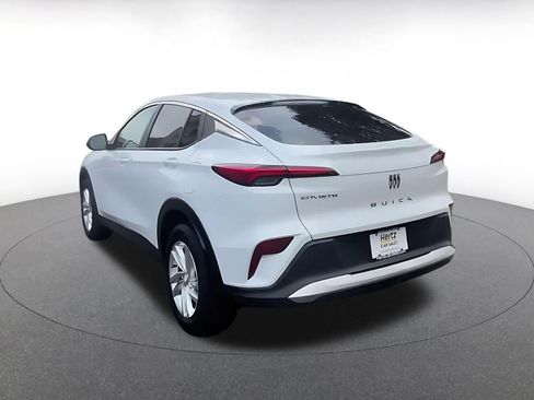 Used 2025 Buick Envista Preferred image 11