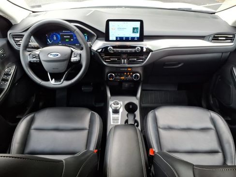 Used 2022 Ford Escape Titanium AWD/4WD image 22