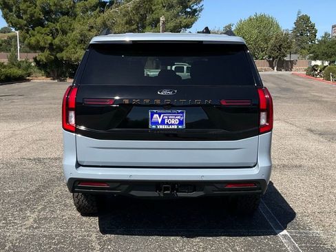 New 2026 Ford Expedition Tremor image 9