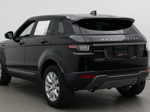 Used 2018 Land Rover Range Rover Evoque SE AWD/4WD image 5
