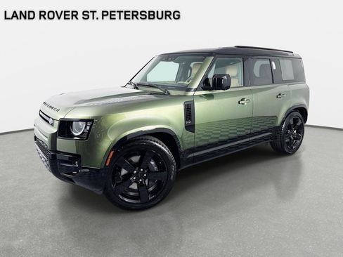 Used 2026 Land Rover Defender 110 X-Dynamic SE AWD/4WD image 1