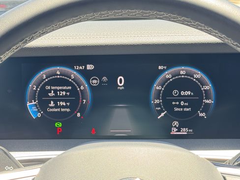Certified 2025 Volkswagen Tiguan S FWD image 20