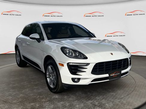 Used 2017 Porsche Macan AWD/4WD image 5