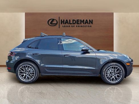 Used 2018 Porsche Macan S AWD/4WD image 7