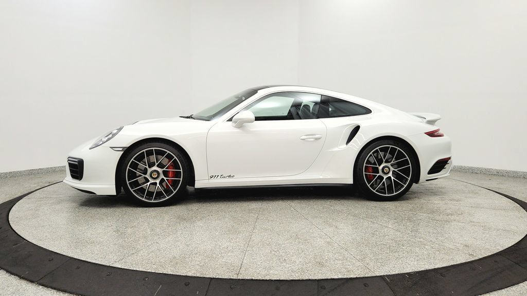 Used 2019 Porsche 911 Turbo AWD/4WD image 2