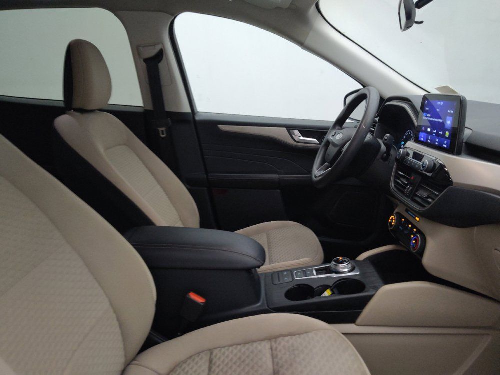 Used 2021 Ford Escape SE FWD image 21