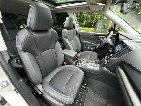Certified 2023 Subaru Forester Premium AWD/4WD image 25