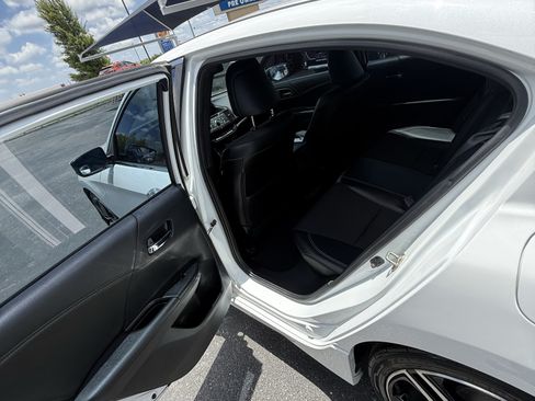 Used 2016 Honda Accord Sport image 11