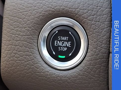 Certified 2023 GMC Yukon XL Denali AWD/4WD image 23