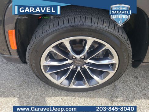 Used 2022 Jeep Wagoneer Series III w/ Premium Group I image 31