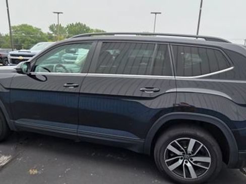 Used 2022 Volkswagen Atlas SE AWD/4WD image 4
