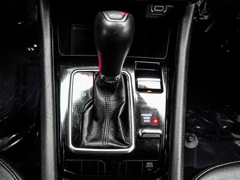 Used 2024 Jeep Compass Limited image 21