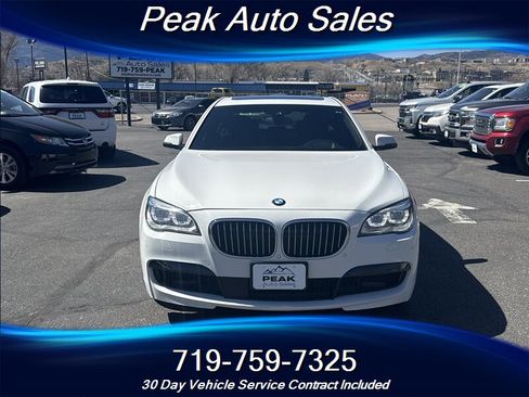 Used 2015 BMW 750i xDrive image 2