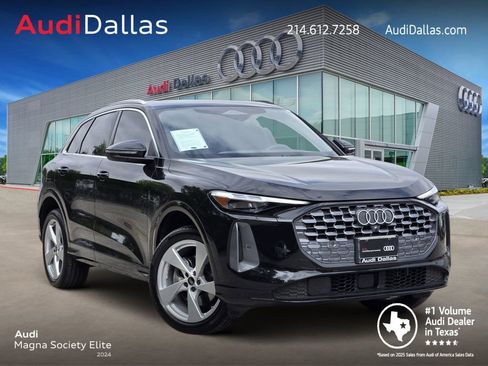 Certified 2025 Audi Q5 Premium Plus w/ Premium Plus image 1