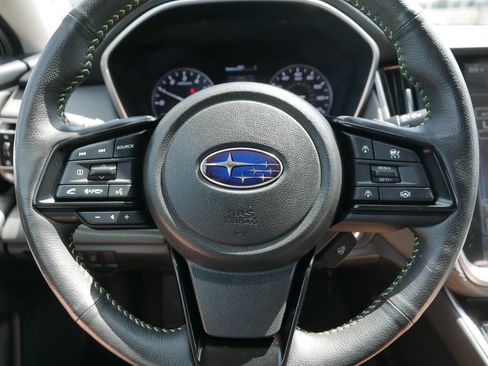 Used 2025 Subaru Outback Onyx Edition AWD/4WD image 25