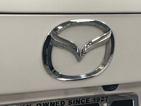 Used 2024 MAZDA CX-90 Plug-In Hybrid w/ Premium Plus image 12