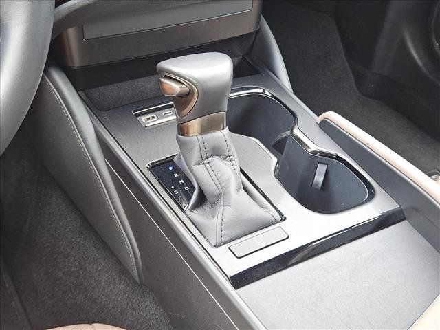 Certified 2025 Lexus ES 350 FWD image 15