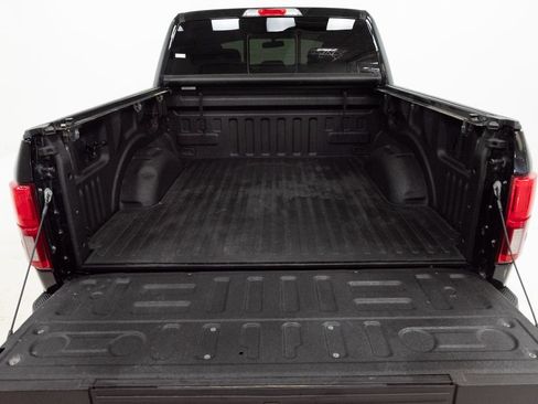 Used 2020 Ford F150 Platinum w/ Equipment Group 701A Luxury AWD/4WD image 32