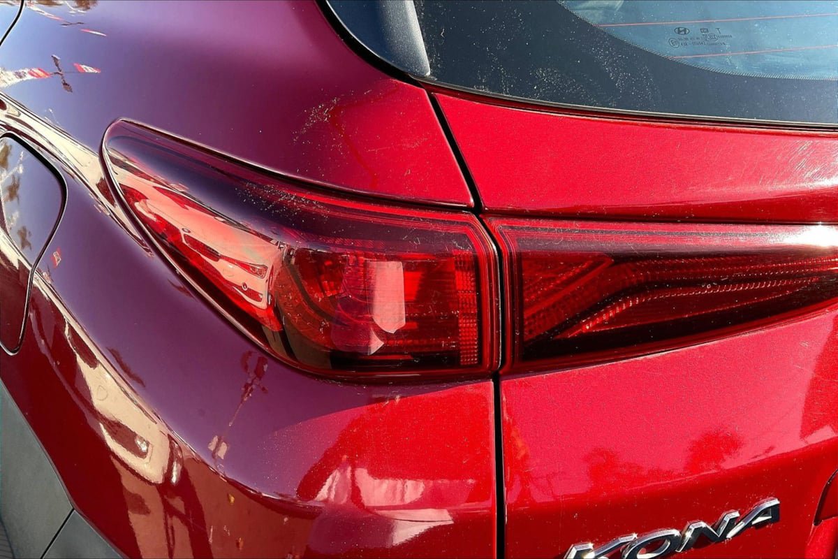 Used 2021 Hyundai Kona SE AWD/4WD image 30