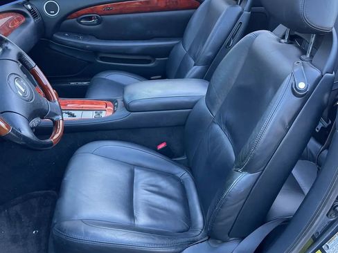 Used 2006 Lexus SC 430 Convertible image 21