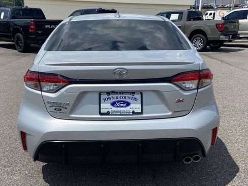 Used 2024 Toyota Corolla SE FWD image 4