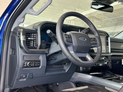 New 2026 Ford F250 Lariat w/ Black Appearance Package AWD/4WD image 38