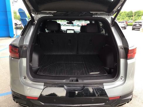 Used 2024 Chevrolet Blazer RS w/ LPO, Floor Liner Package FWD image 39
