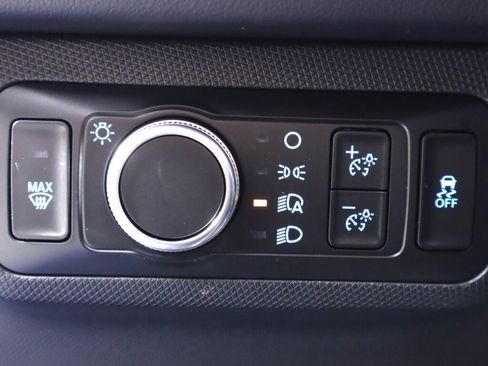 Used 2022 Ford Mustang Mach-E Select image 10